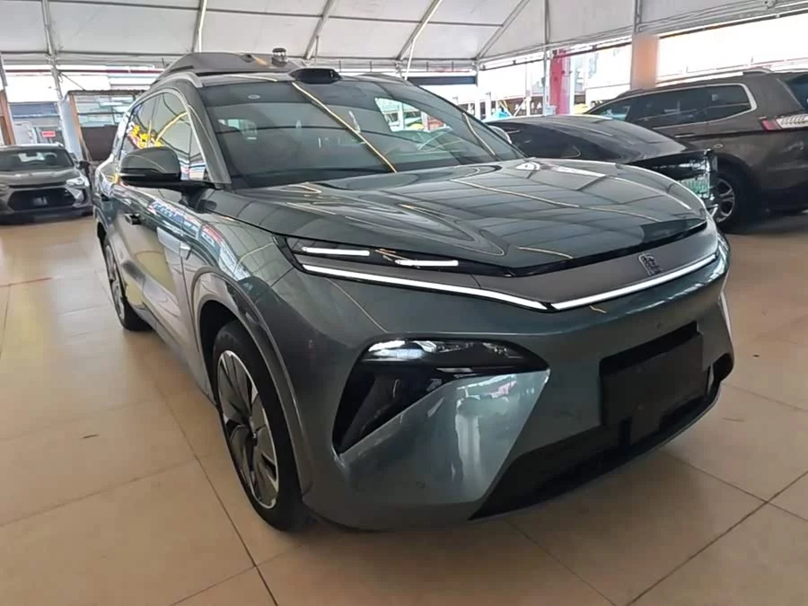 BYD Tang L