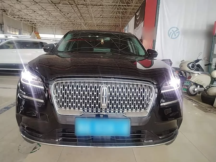 Lincoln Adventurer