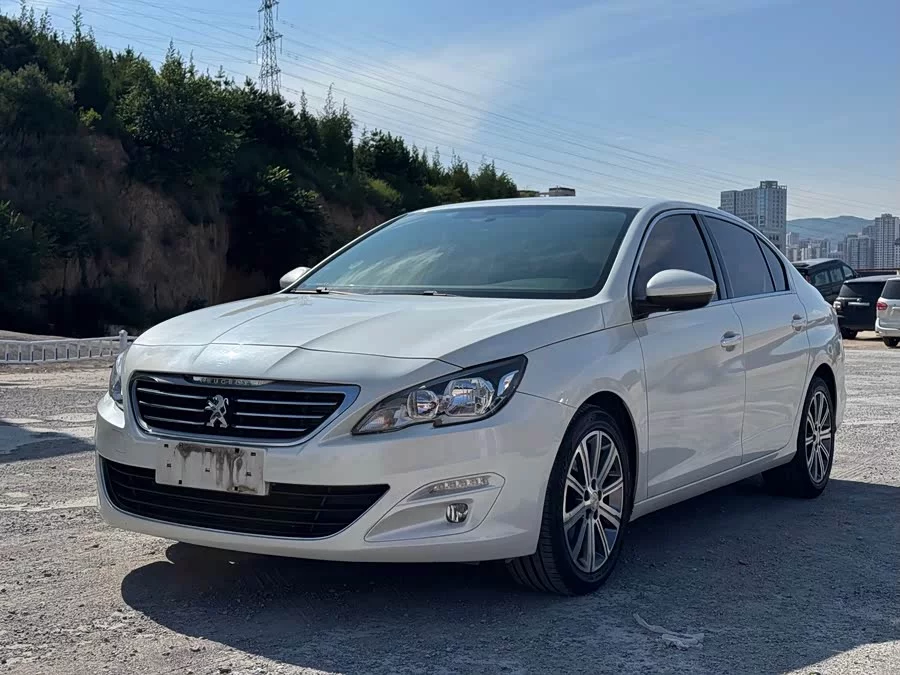 Peugeot 408