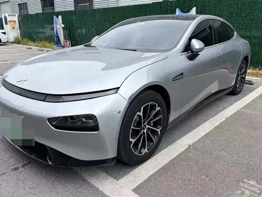 Xpeng P7