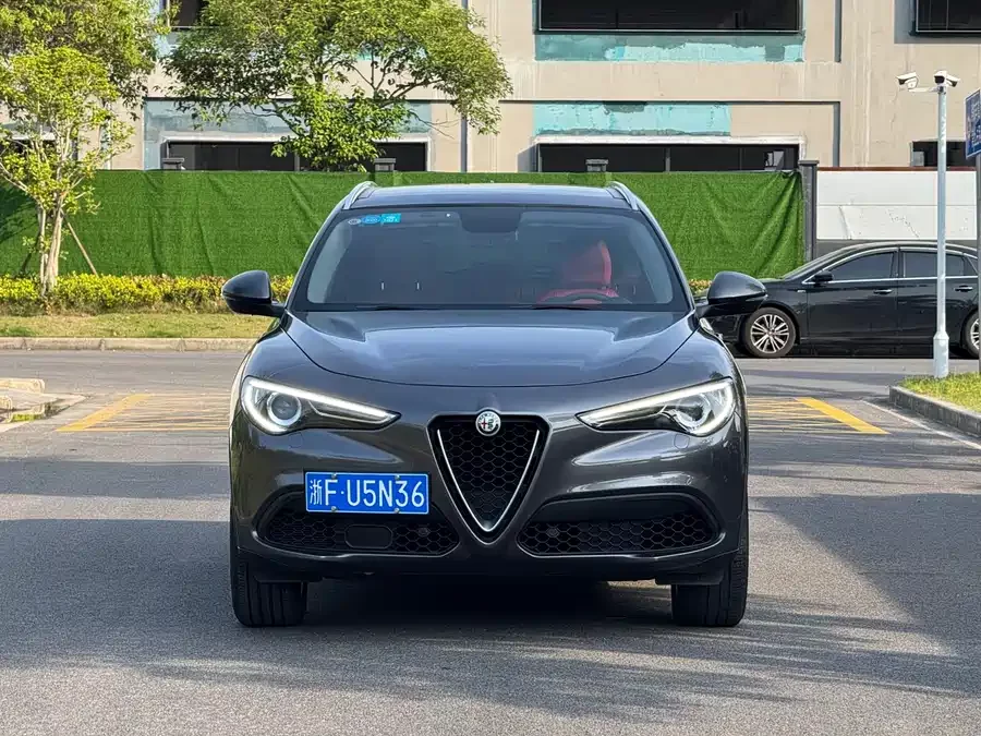 Alfa Romeo Stelvio