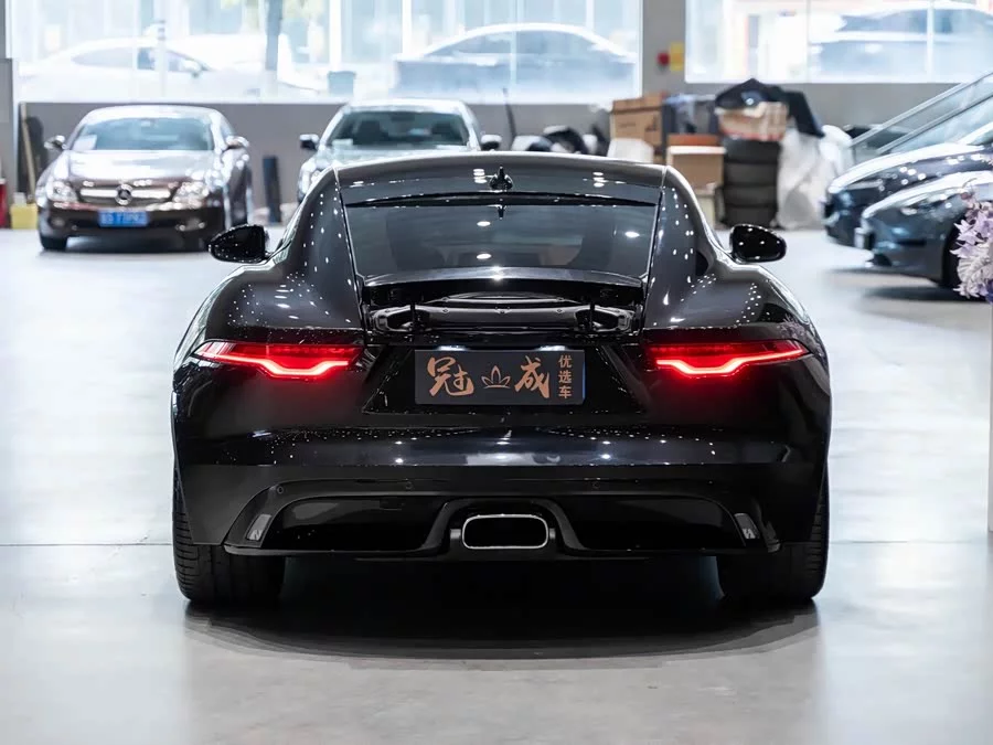 Jaguar F-TYPE