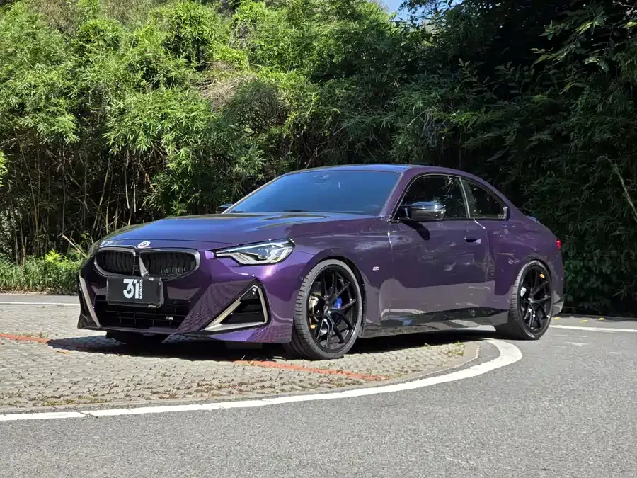 BMW M240i