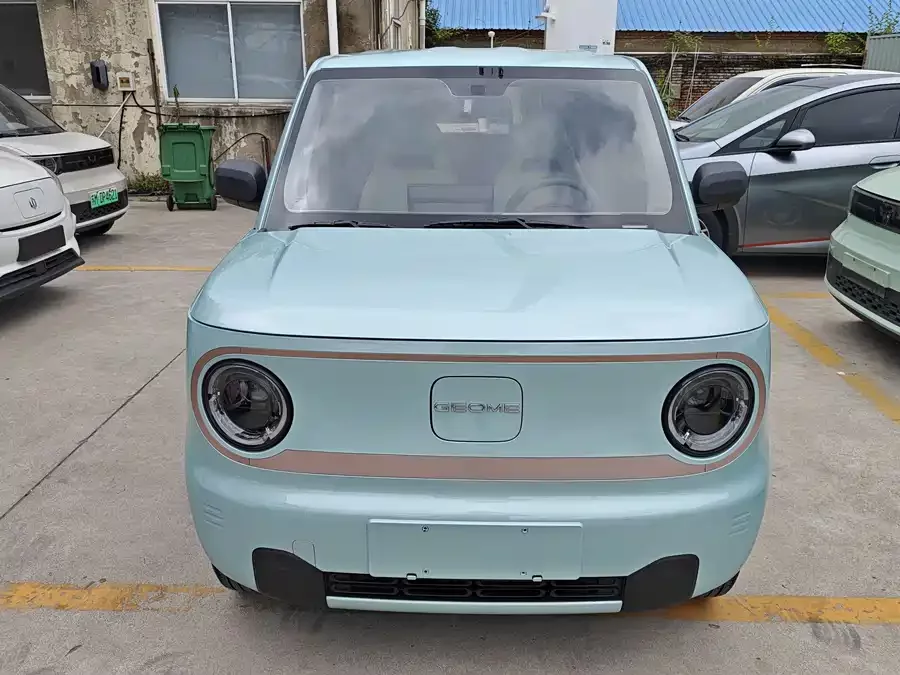Geely Panda