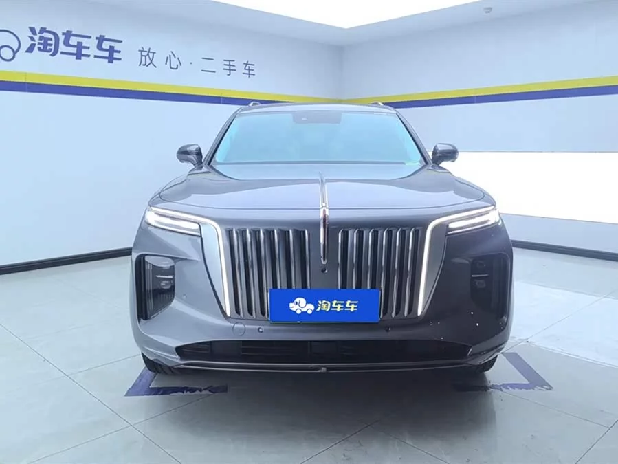 Hongqi E-HS9