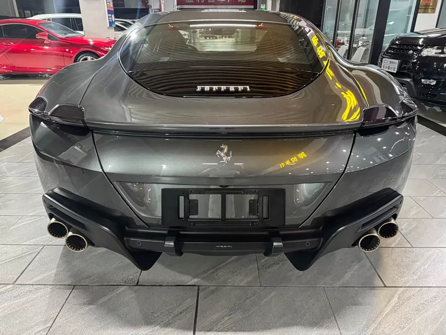 Ferrari Roma
