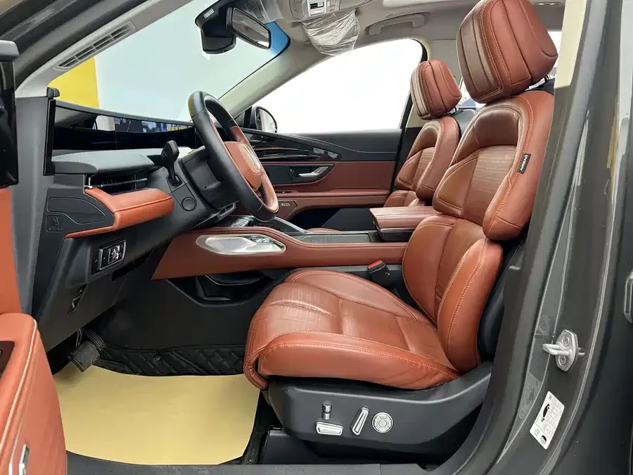 Lincoln Navigator
