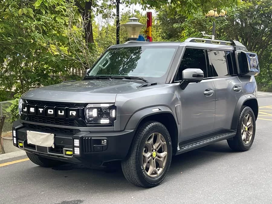 Jetour traveler