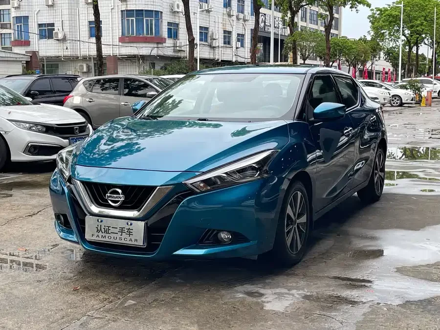 Nissan Bluebird