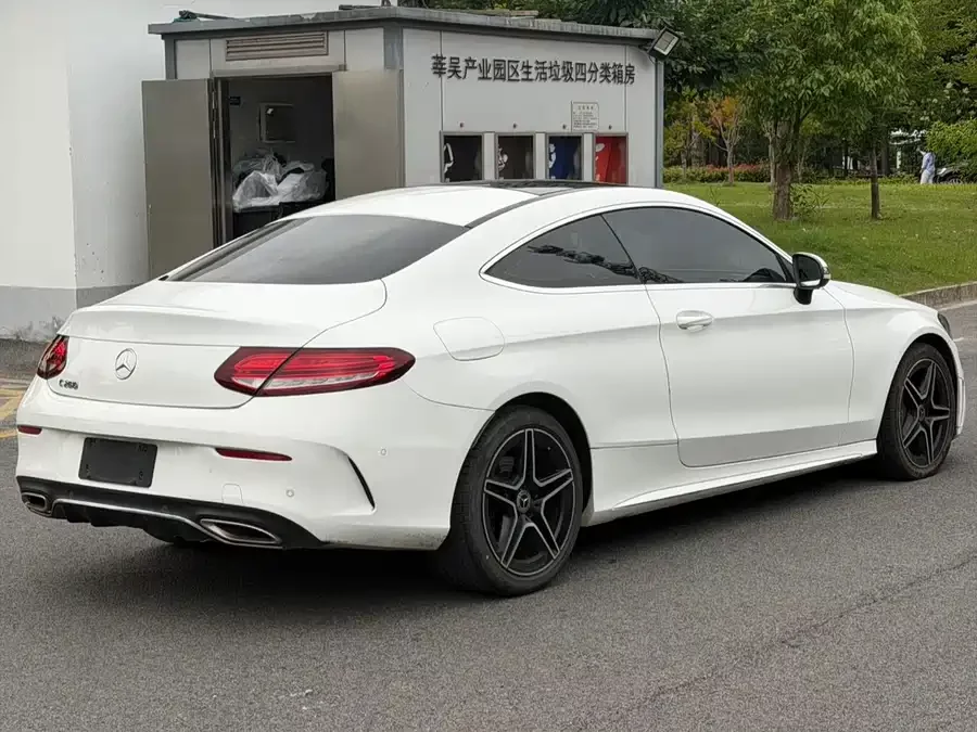 Mercedes-Benz C-Class