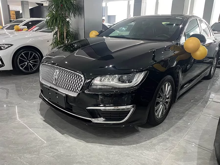 Lincoln MKZ