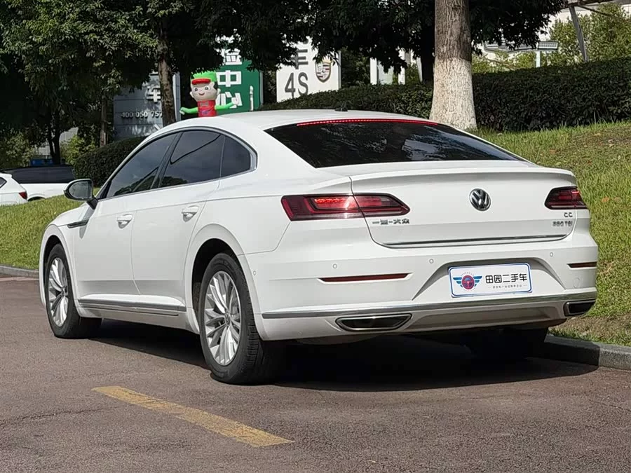 Volkswagen FAW- CC