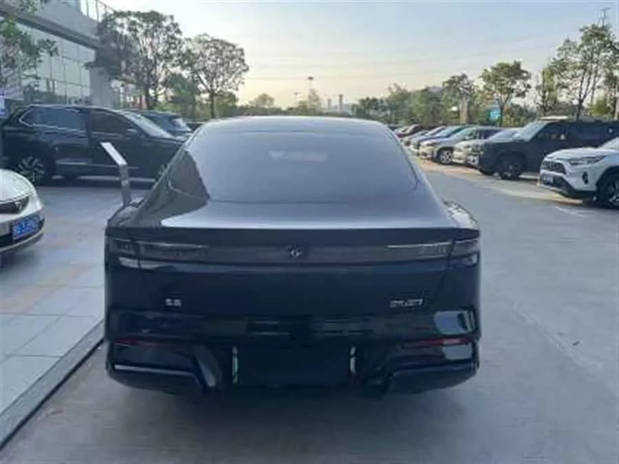 Dongfeng eπ007