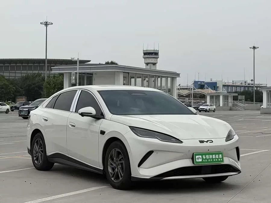 BYD Seal 06