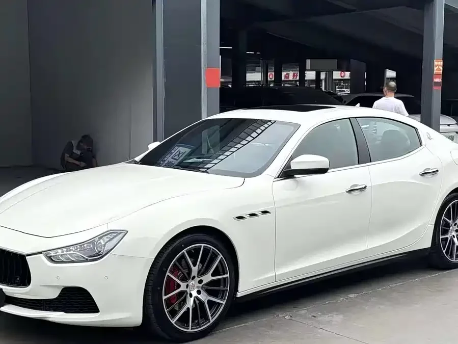 Maserati Ghibli
