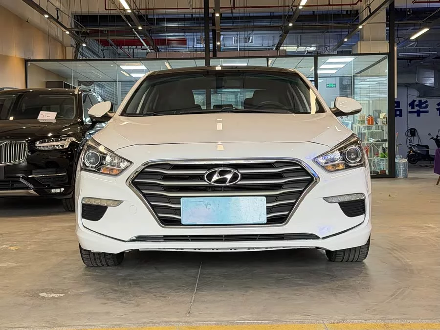 Hyundai Mistra