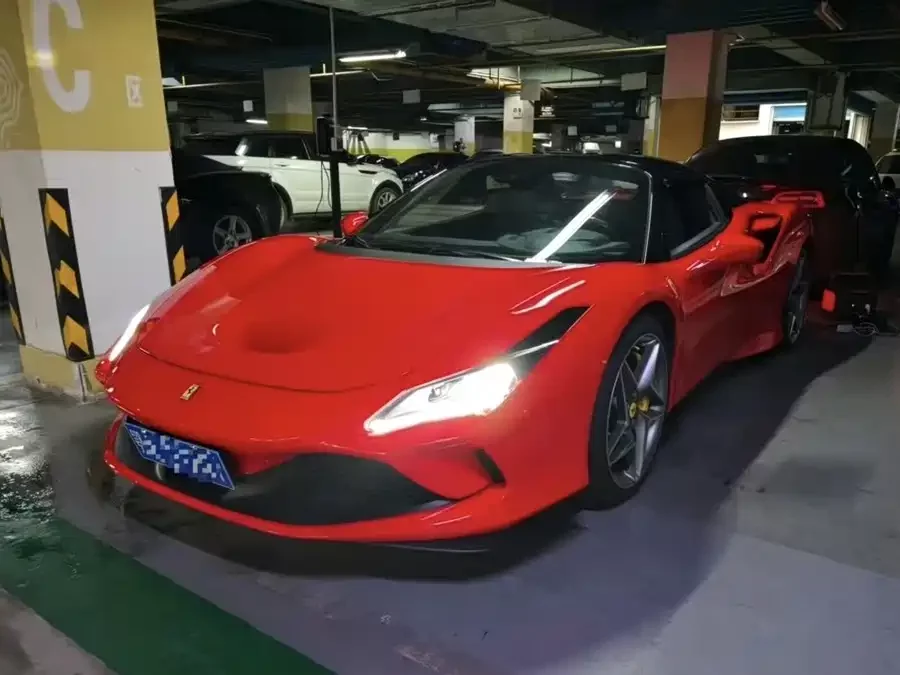 Ferrari F8