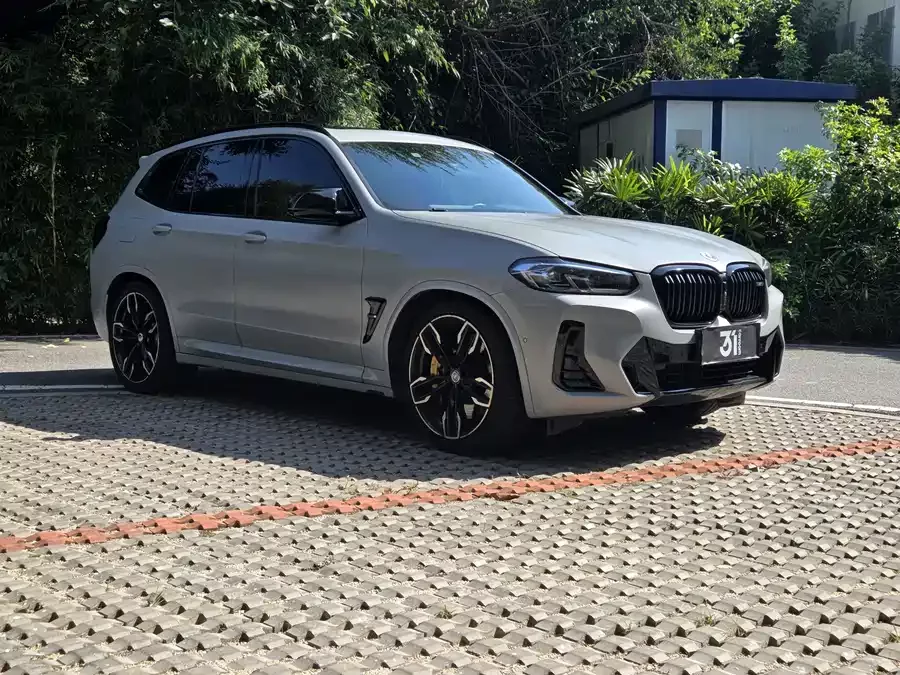 BMW X3 M40i