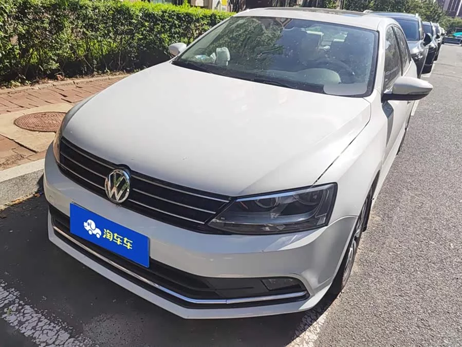 Volkswagen Sagitar