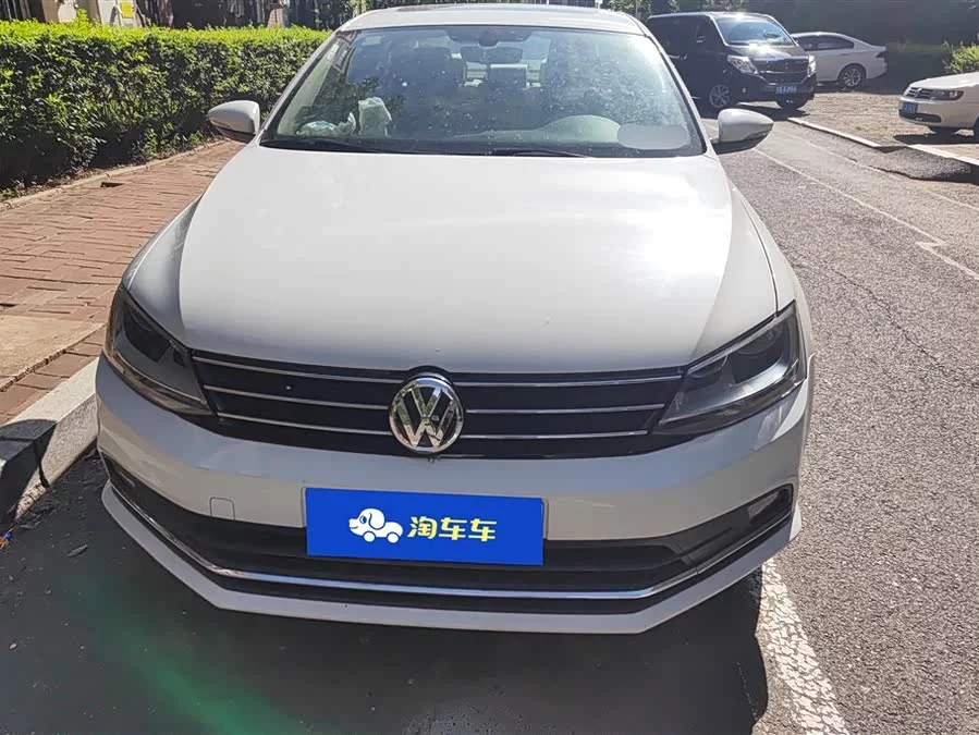 Volkswagen Sagitar