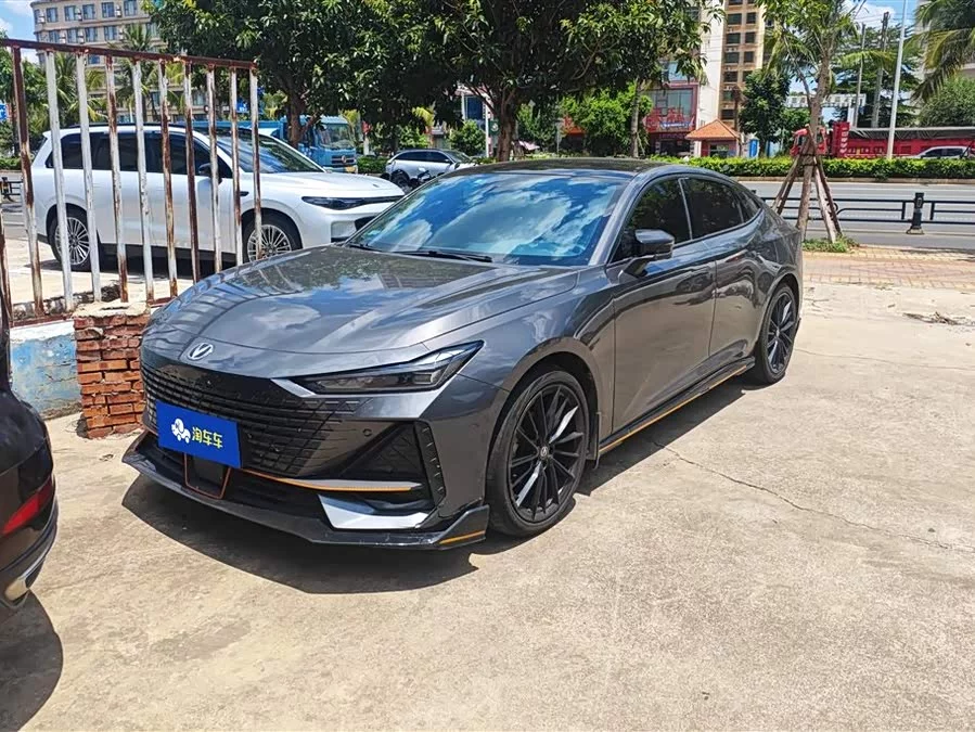 Changan UNI-V