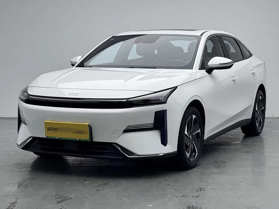 Geely Galaxy L6