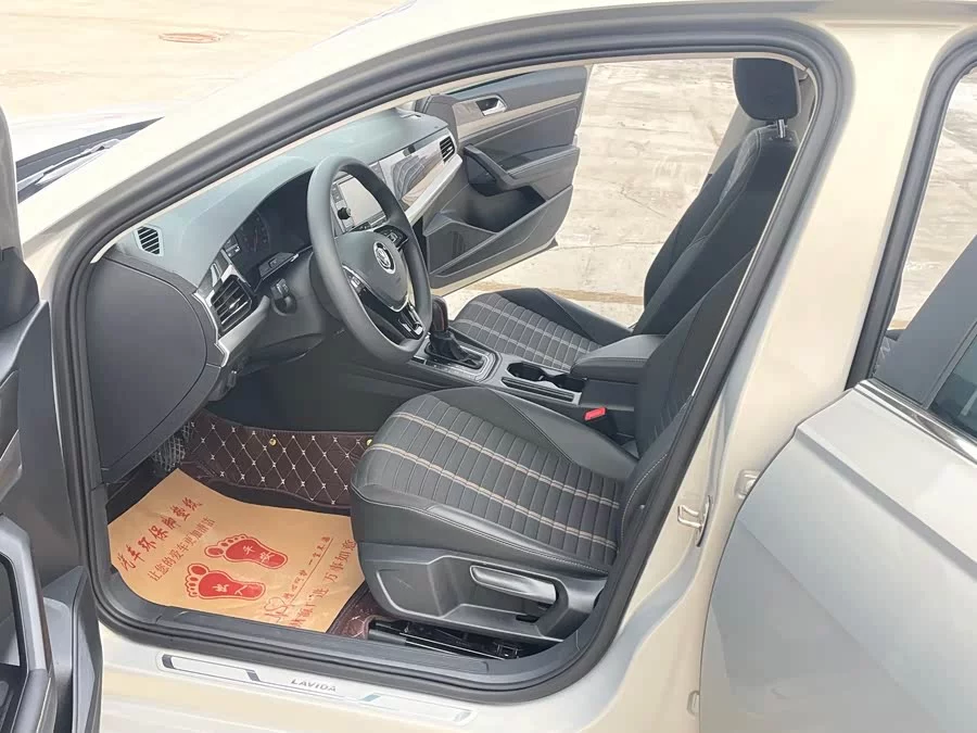Volkswagen Lavida