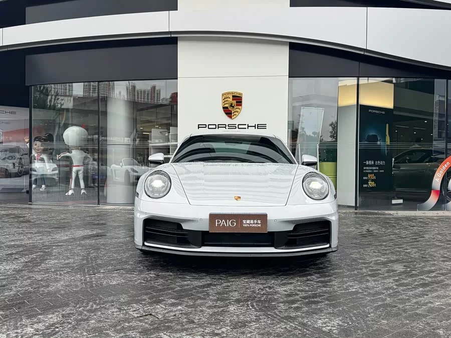Porsche 911