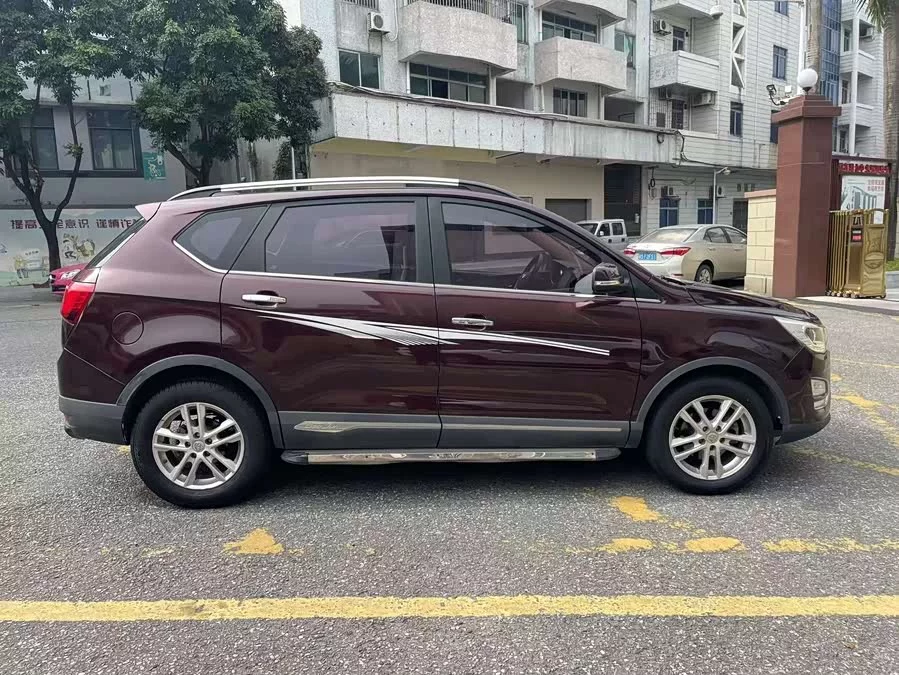 Baojun 560