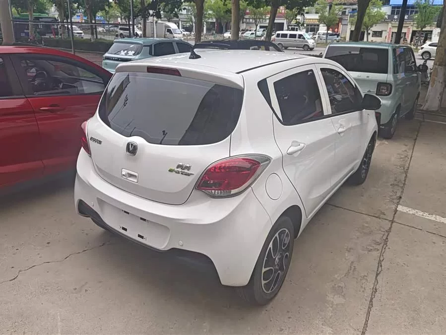 Changan Benben E-Star