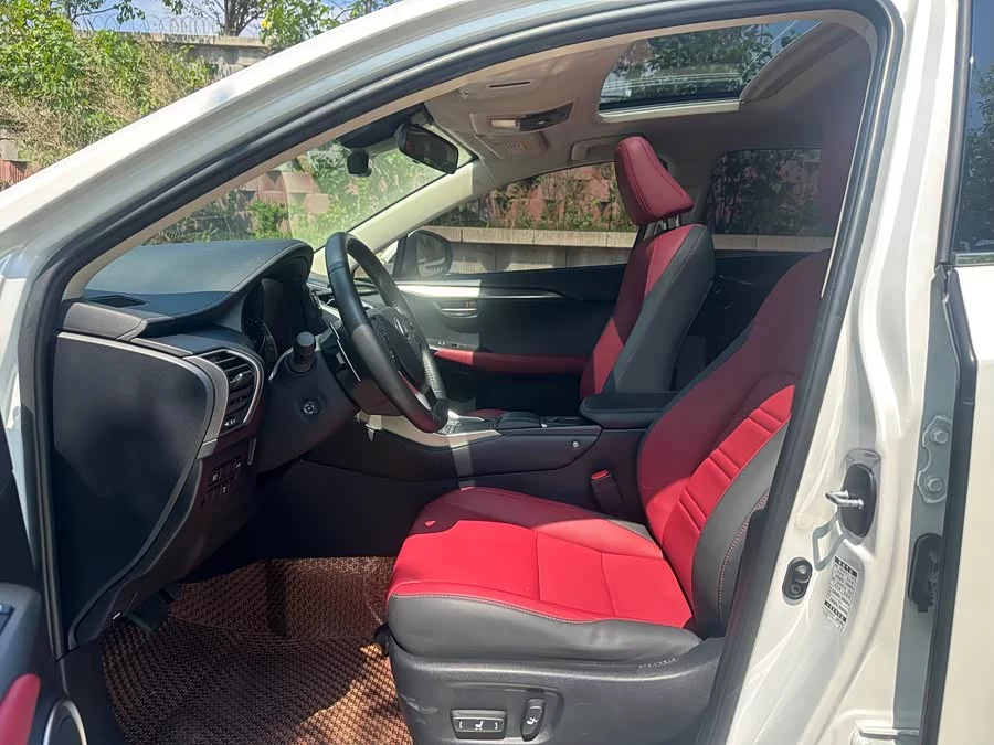 Lexus NX