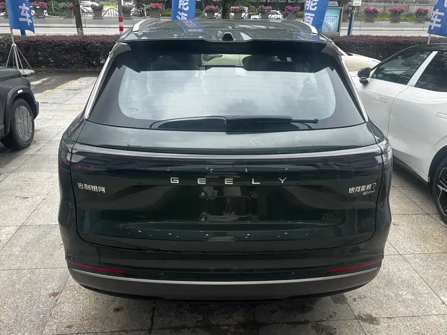 Geely Galaxy Starship 7