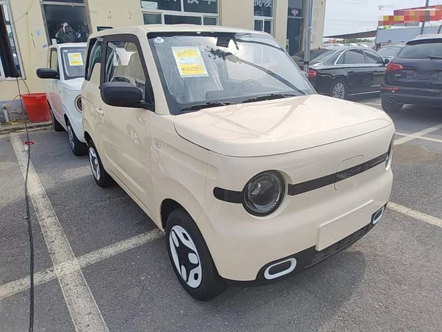 Geely Panda