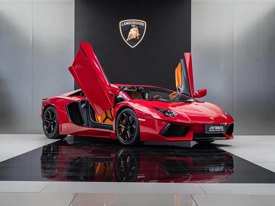 Lamborghini Aventador