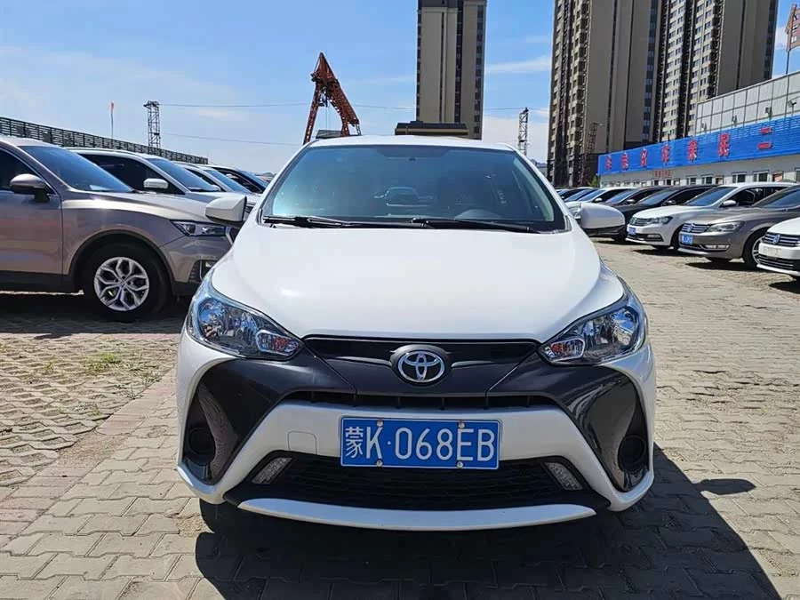 Toyota YARiS L