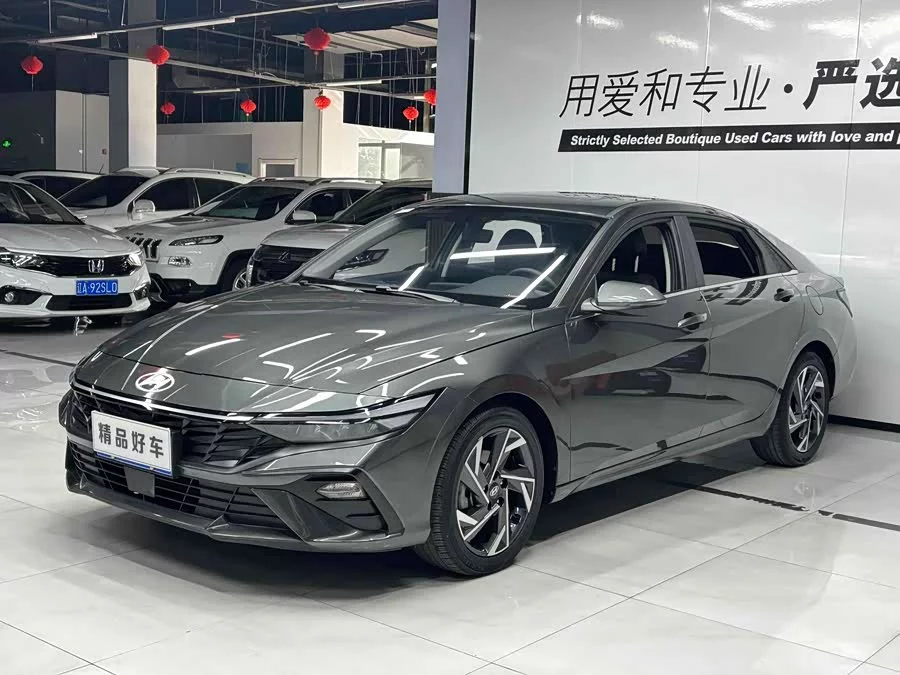 Hyundai Elantra