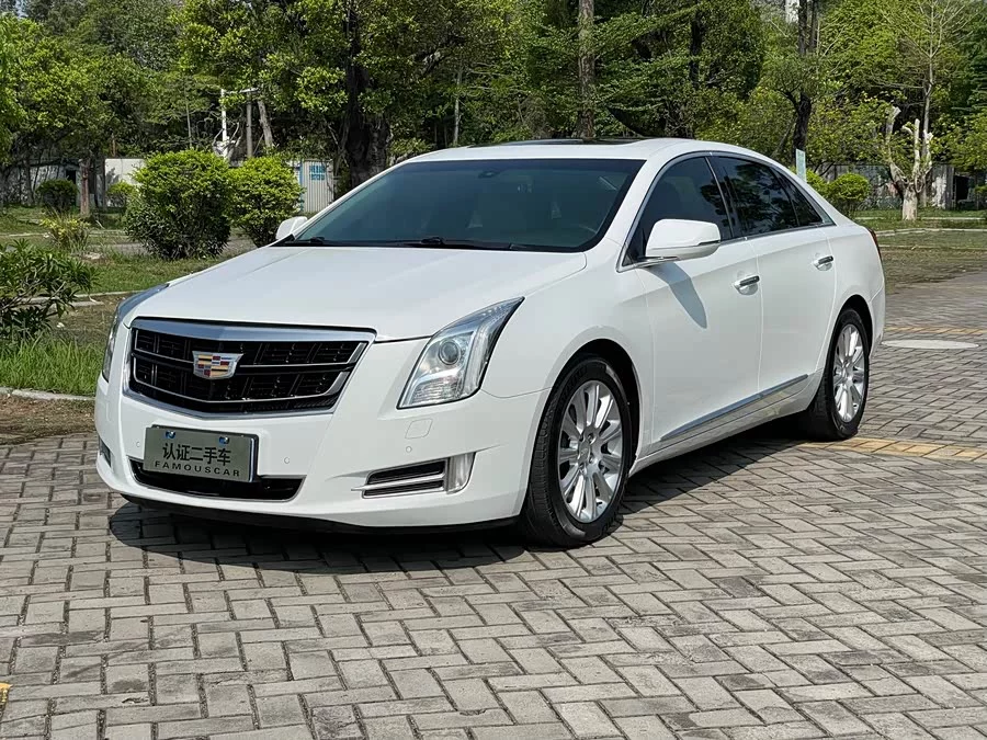 Cadillac XTS