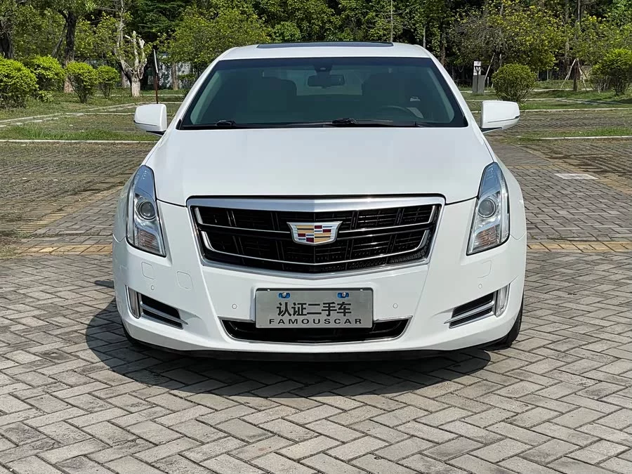 Cadillac XTS