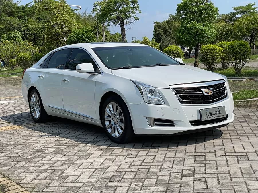 Cadillac XTS