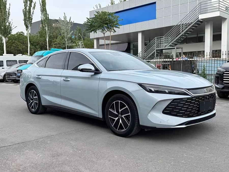 BYD Qin L