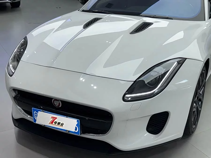 Jaguar F-TYPE