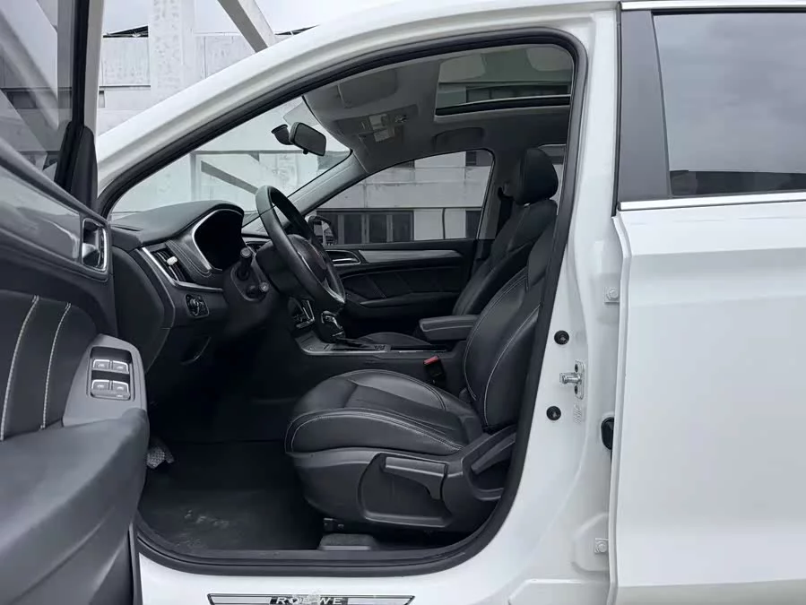 Roewe RX5