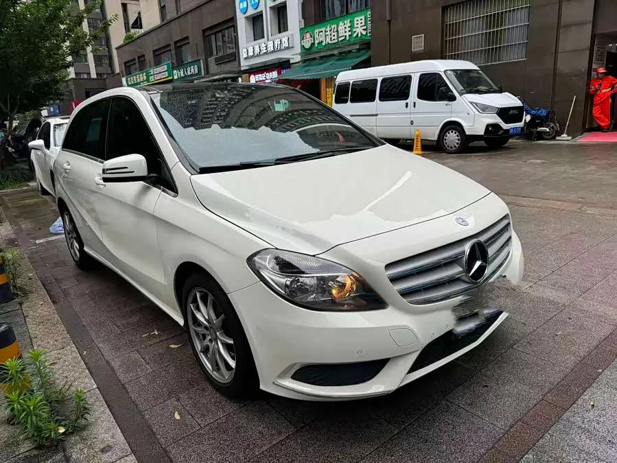 Mercedes Benz Class B