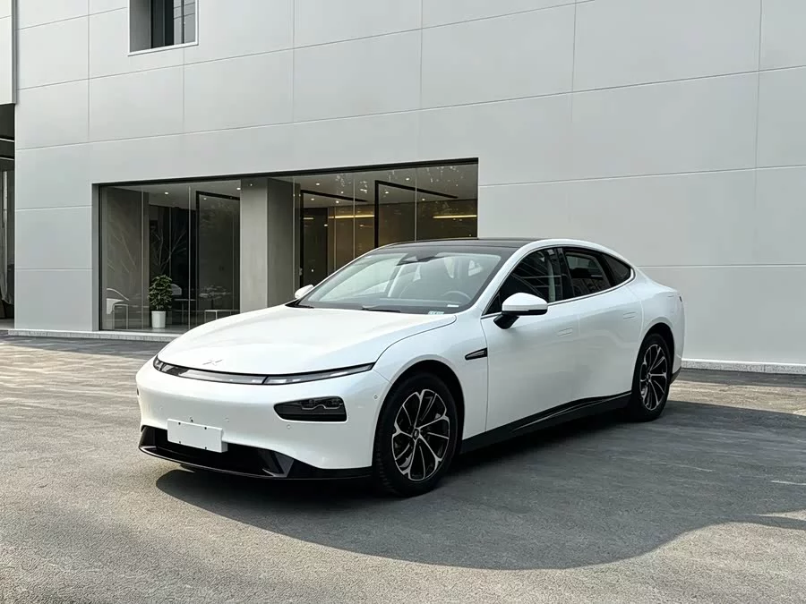 Xpeng P7