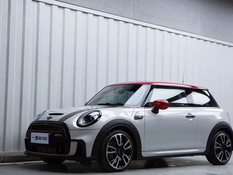 MINI JCW