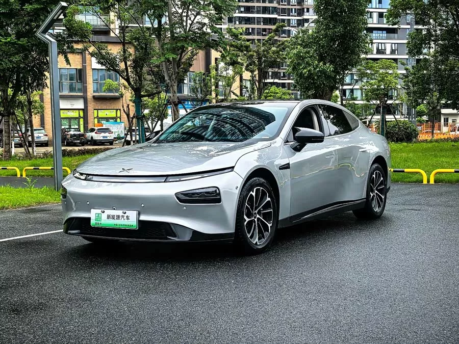 Xpeng P7