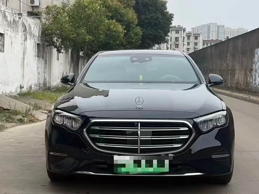 Mercedes Benz E-class new energy