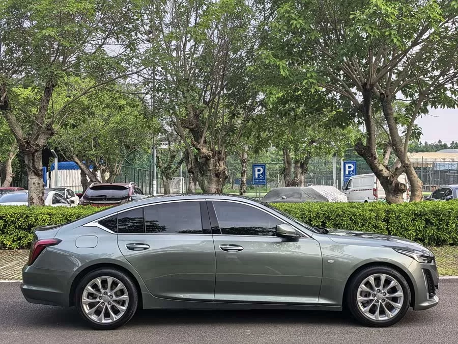 Cadillac CT5