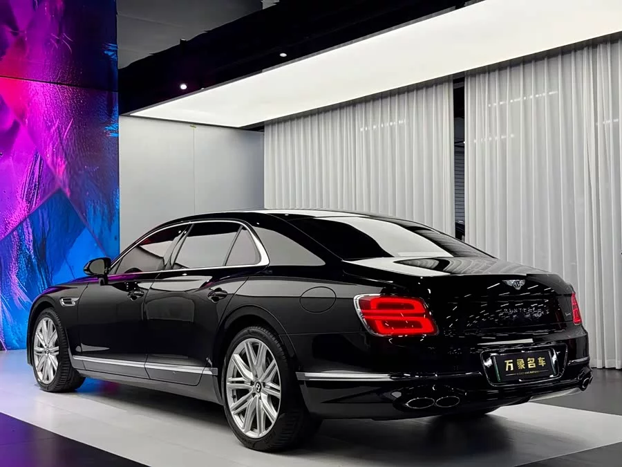 Bentley Flying Spur PHEV