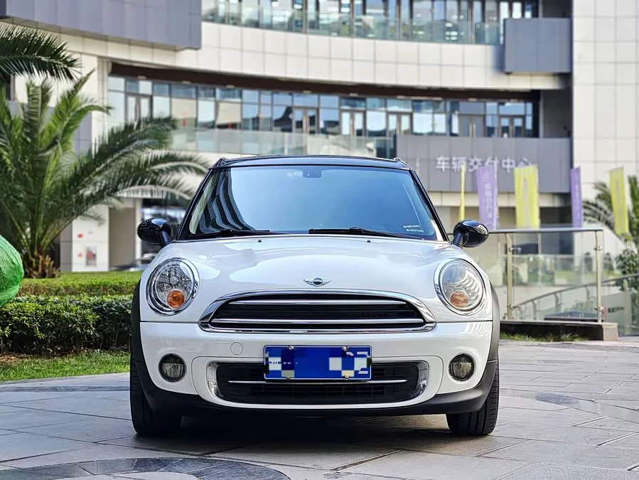 MINI CLUBMAN